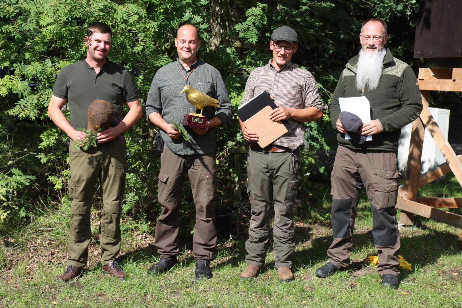Gemeinsame Krähenjagd